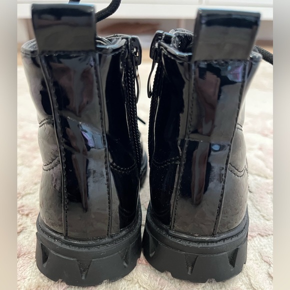 Toddler size 6 black lace up combat ankle boots with zipper - great condition! - Picture 5 of 7